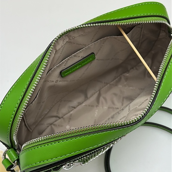 Michael Kors Jet Set Large East West Ombré Signature Logo Crossbody Body
Jungle - Picture 6 of 15